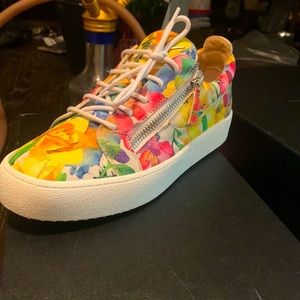 Brand new out the box 7.5 Giuseppe Zanotti